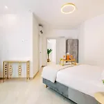 Adama Luxury * Kremastí