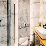 Adama Luxury