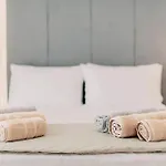 Adama Luxury