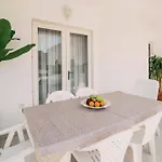 Adama Luxury Vilă