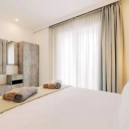 Adama Luxury Vilă
