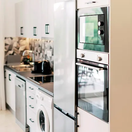 Adama Luxury