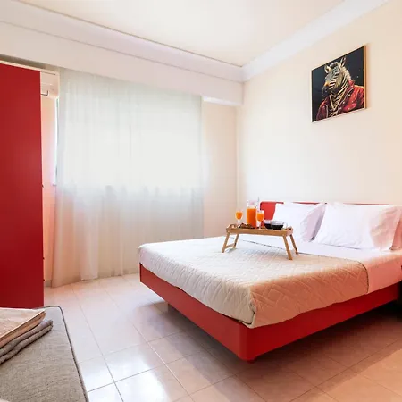 Adama Luxury