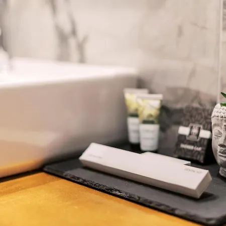 Adama Luxury * Kremasztí