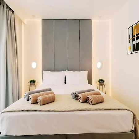 Villa Adama Luxury *