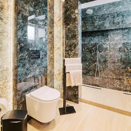 Villa Adama Luxury *