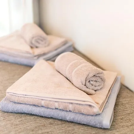 Adama Luxury Kremastí