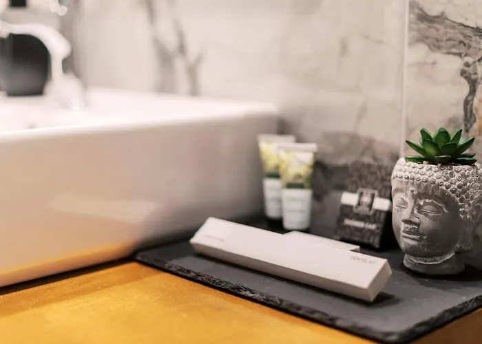 Adama Luxury * Kremastí