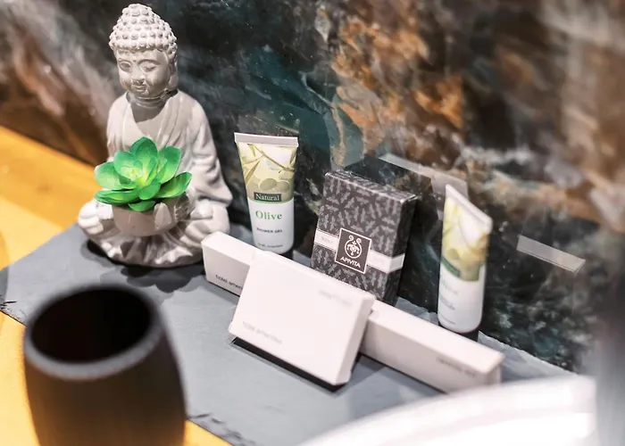 Adama Luxury Kremastí