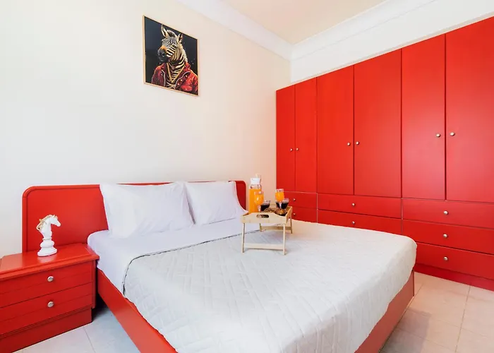 Adama Luxury Kremastí