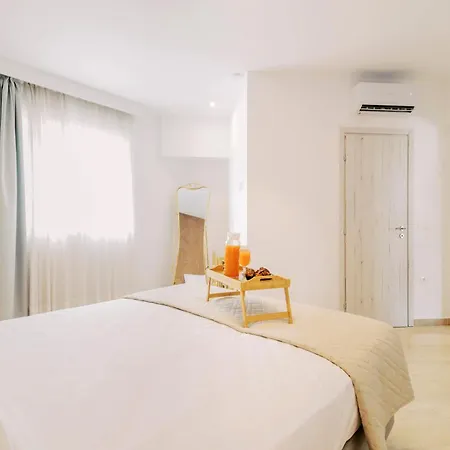 Adama Luxury Villa *