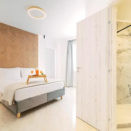 Adama Luxury