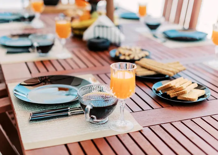 Adama Luxury * Kremastí