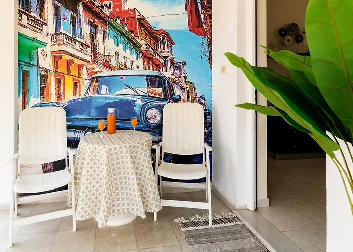 Adama Luxury * Kremastí